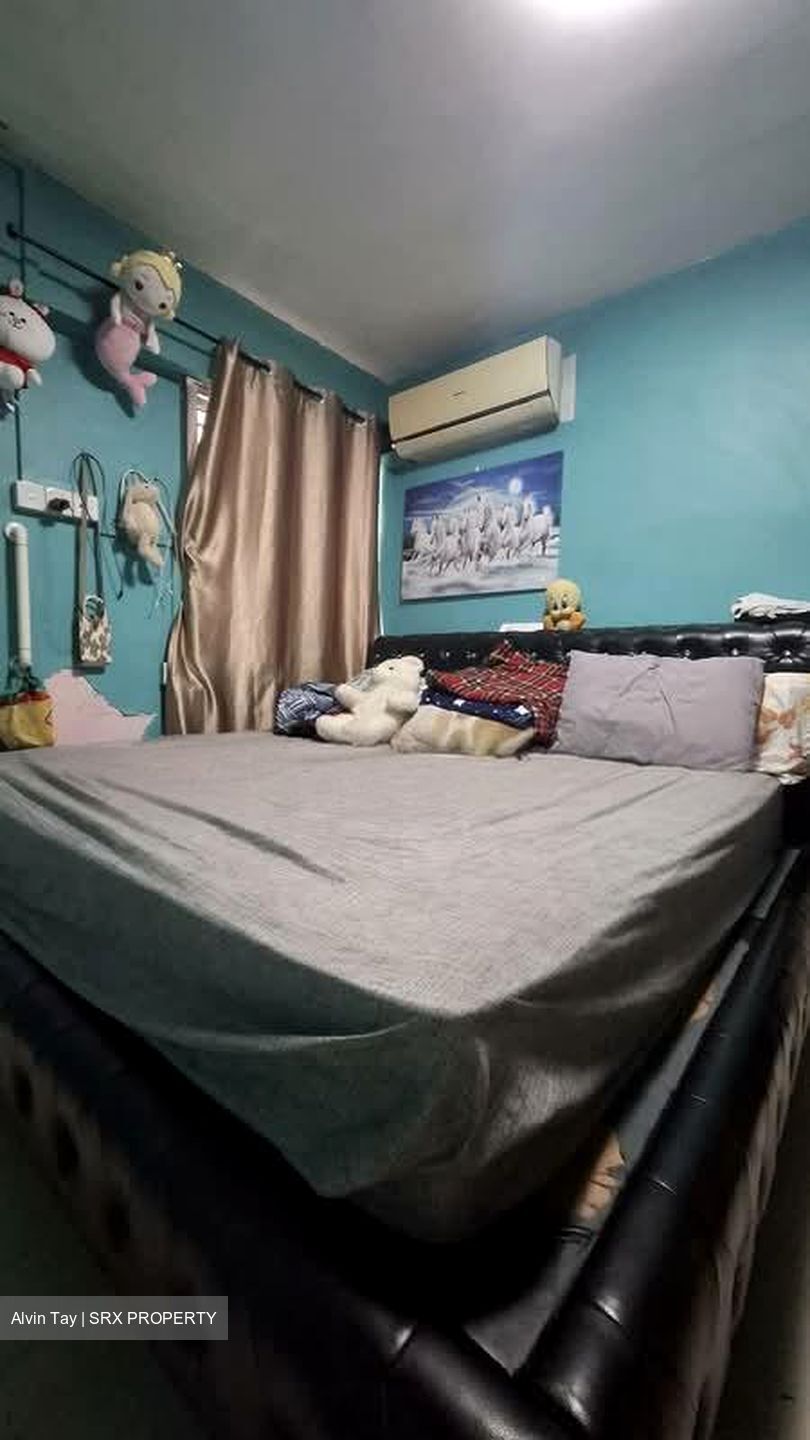 Blk 271 Gombak Place (Bukit Batok), HDB 3 Rooms #559734101